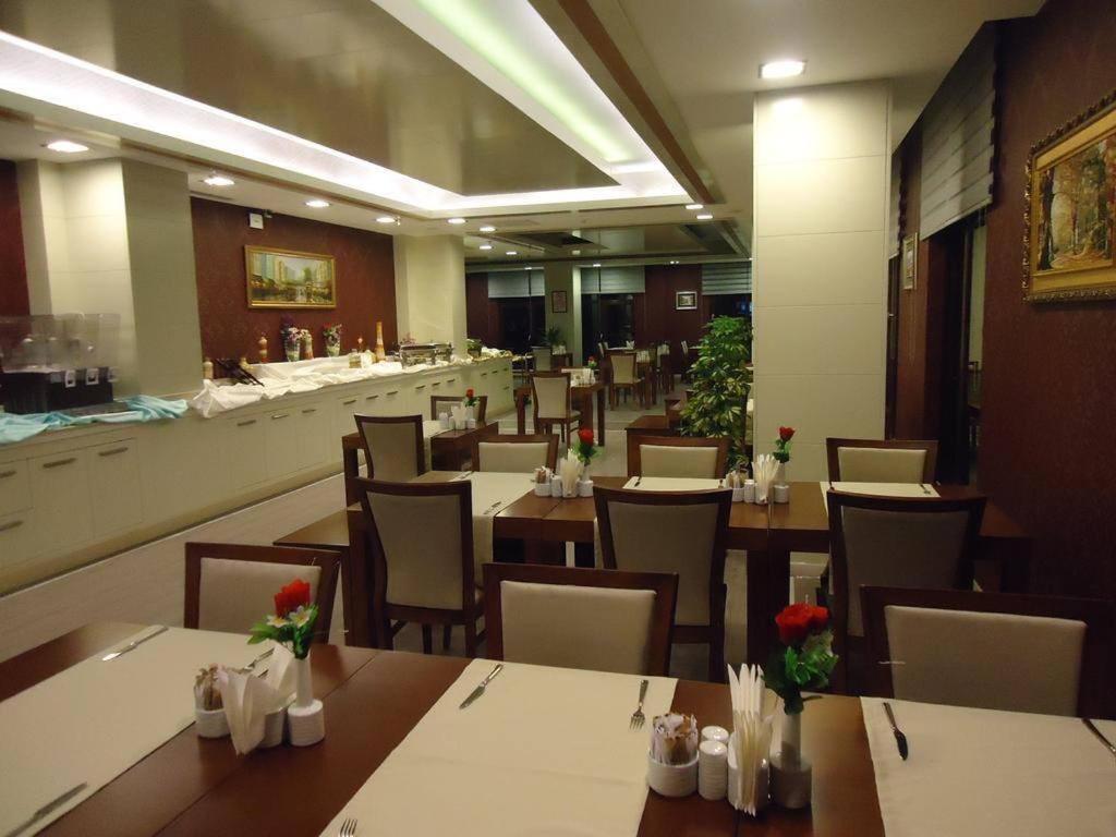 Moonlight Hotel Bostanici Экстерьер фото