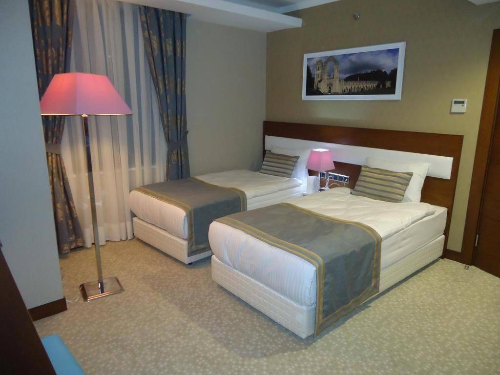 Moonlight Hotel Bostanici Экстерьер фото